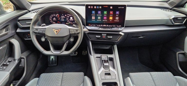 CUPRA Formentor VZ Extreme ABT Cockpit