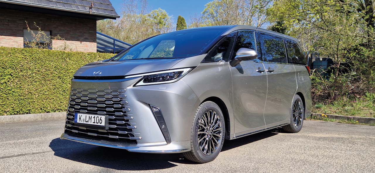 Lexus LM 350h Luxury